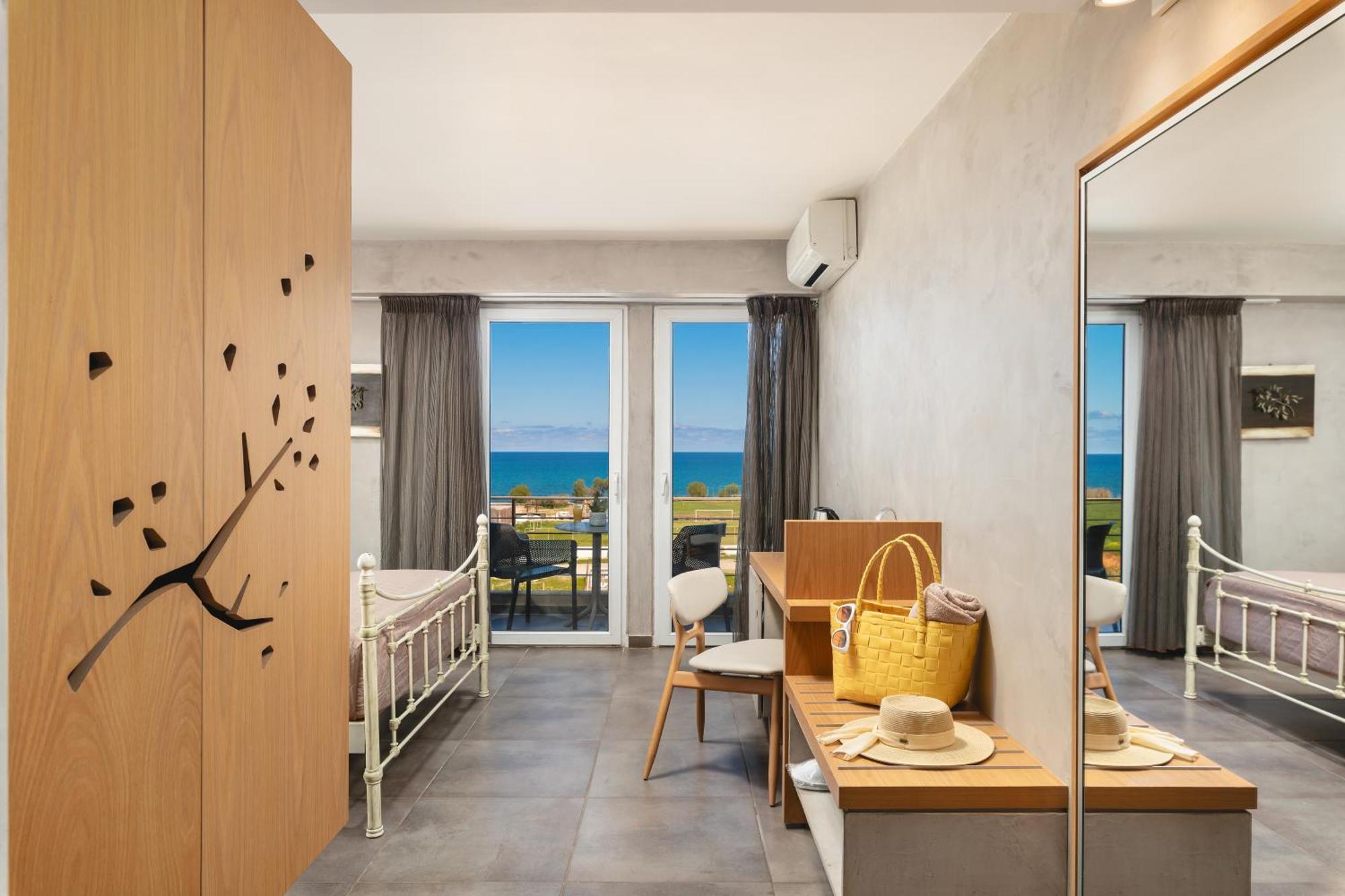 Mistral Hotel - For Solo Travelers Maleme Eksteriør billede